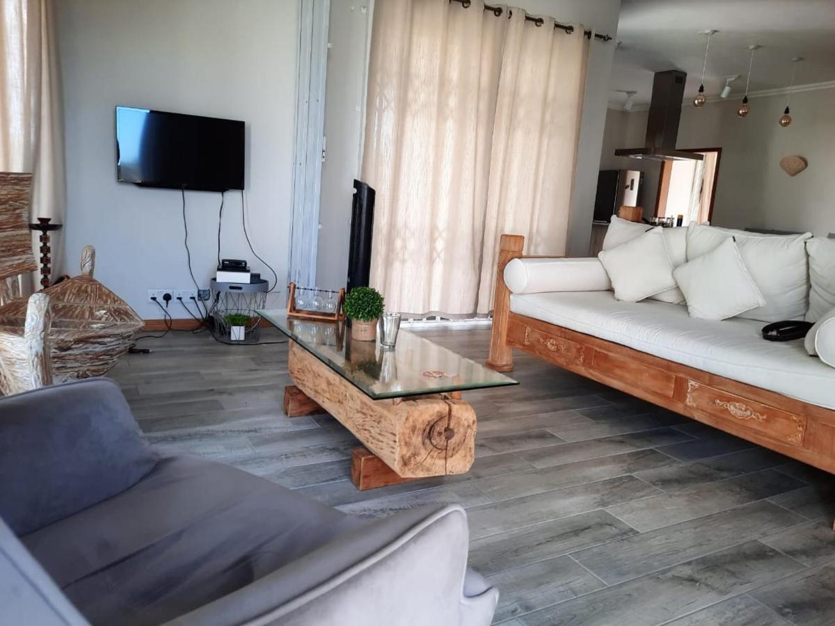 Ohana Retreat Villa 몽 슈아지 외부 사진